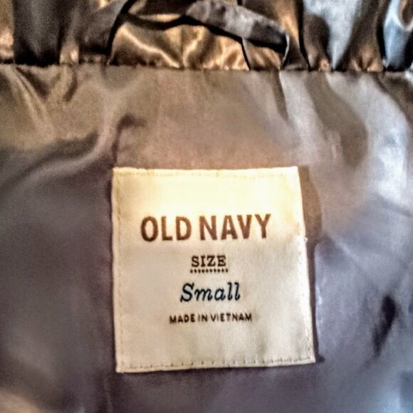 Old Navy Gunmetal Grey Puffer Vest - Picture 5 of 7